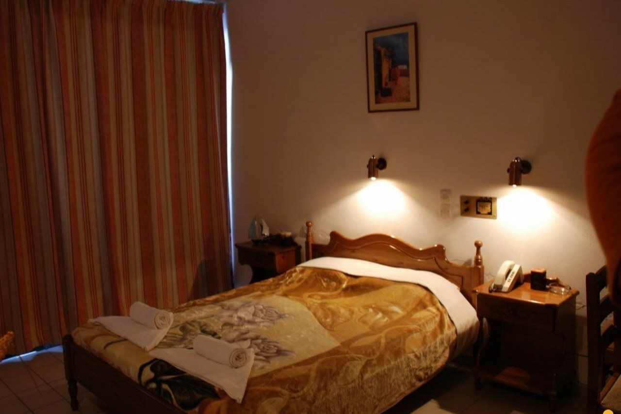 Damnoni Bay Hotel Eksteriør billede